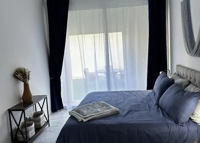 Walking Distance To The And Marina Ferienhaus *