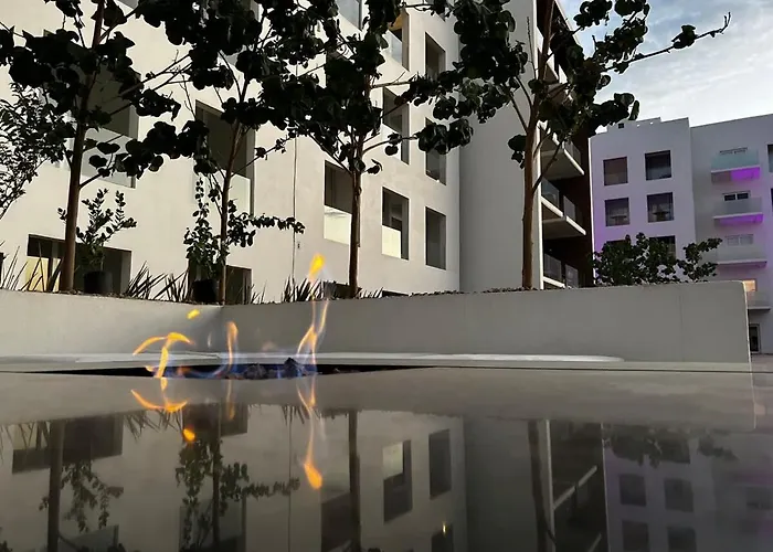 Walking Distance To The And Marina Ferienhaus